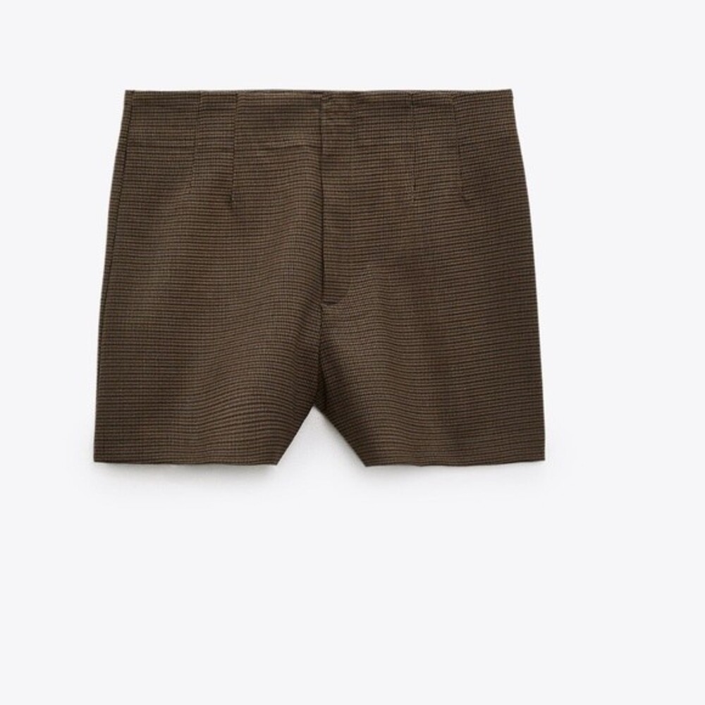 ZARA HIGH-WAISTED SHORTS
